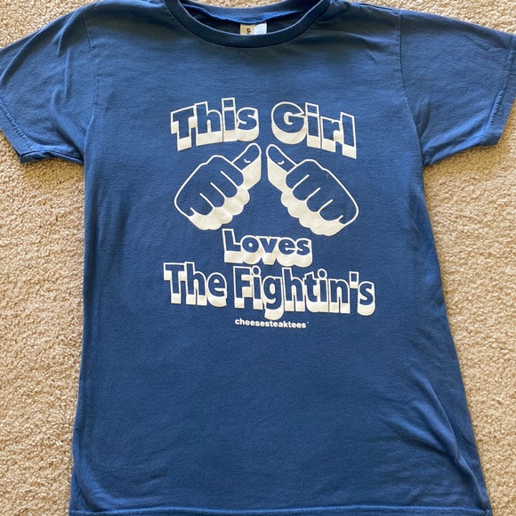 Cheesesteaktees This Girl Loves The Fightin’s Blue T-Shirt. Size: Small - Picture 2 of 3